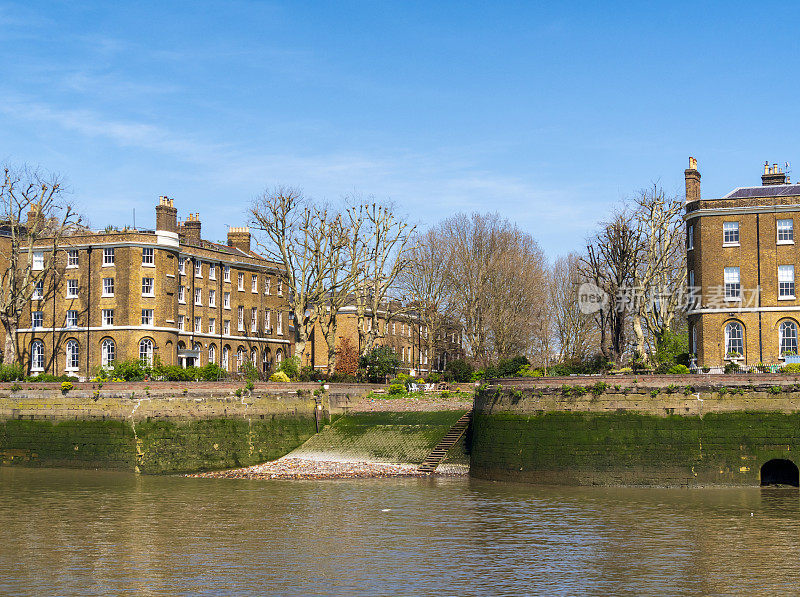 伦敦Wapping Pierhead的前码头管理员和海关办事处